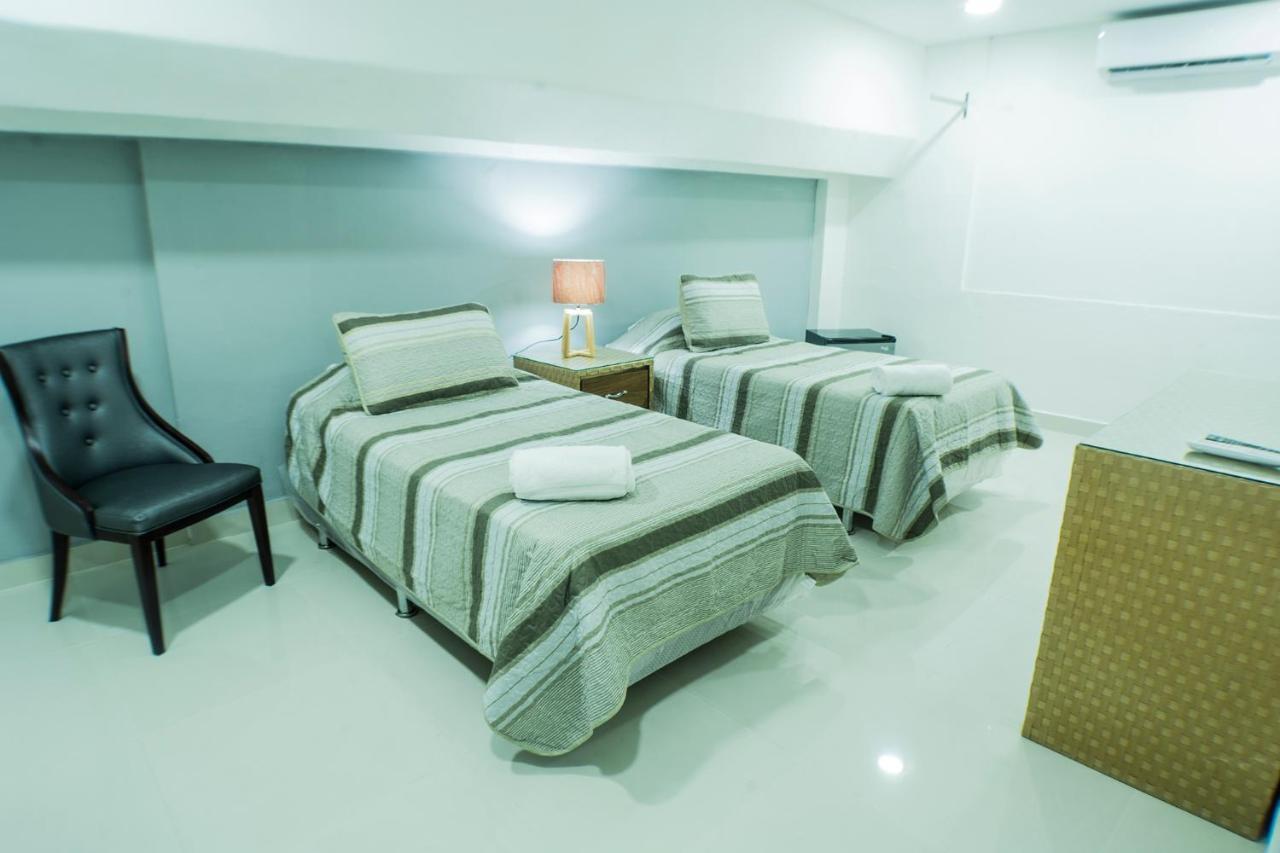 Malecon Premium Rooms & Hotel Санто-Домінго Екстер'єр фото